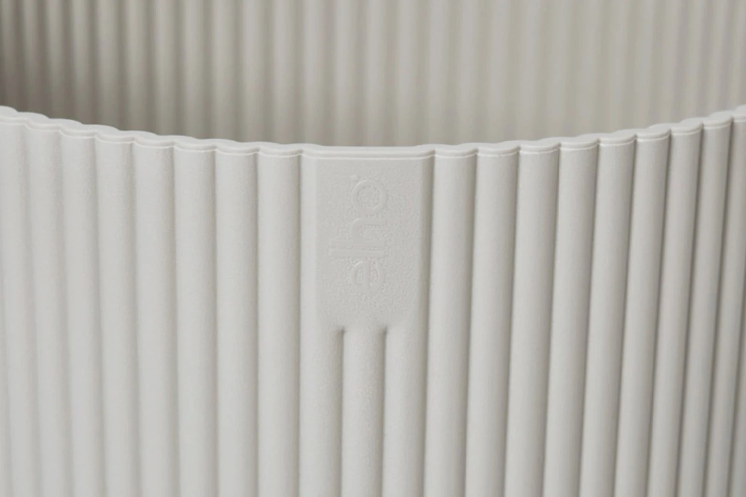 Elho Vibes Fold Rund 30 Cm, Seidenweiß 8 Elho Vibes Fold Rund 30 Cm, Seidenweiß – Bild 6