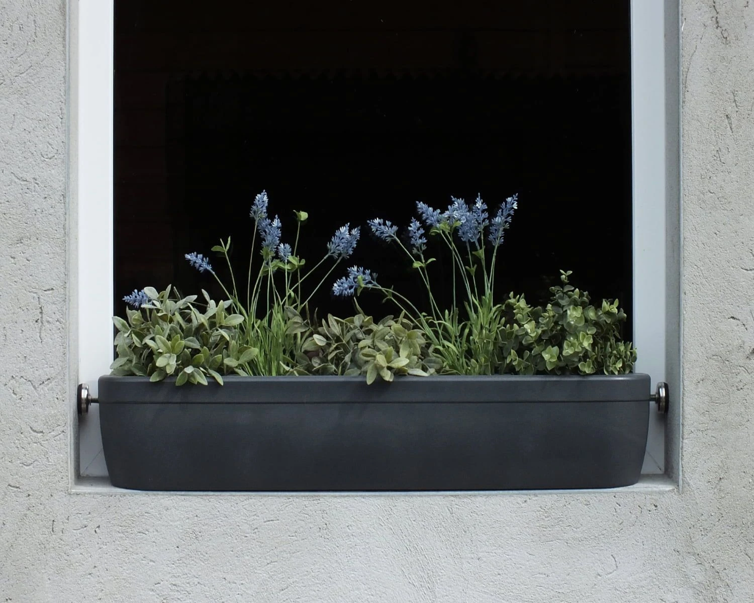 Fensterbank-Blumenkasten "Windowgreen", Graphit (anthrazit) 4 Fensterbank-Blumenkasten "Windowgreen", Graphit (anthrazit) – Bild 2